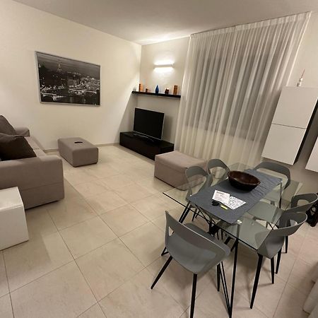 Апартаменты Casavale Elegante Residenza 108 Mq Max 7 Persone Пьяченца Экстерьер фото