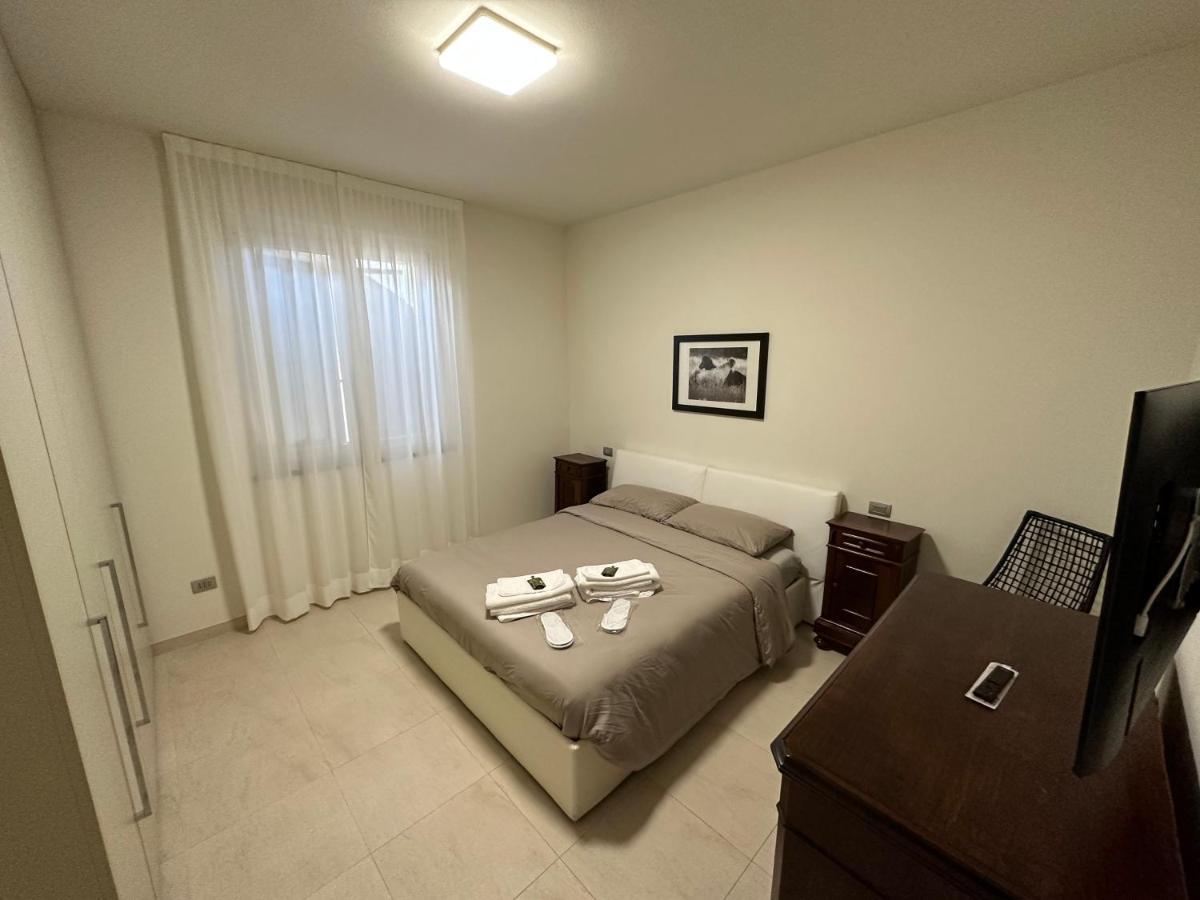 Апартаменты Casavale Elegante Residenza 108 Mq Max 7 Persone Пьяченца Экстерьер фото